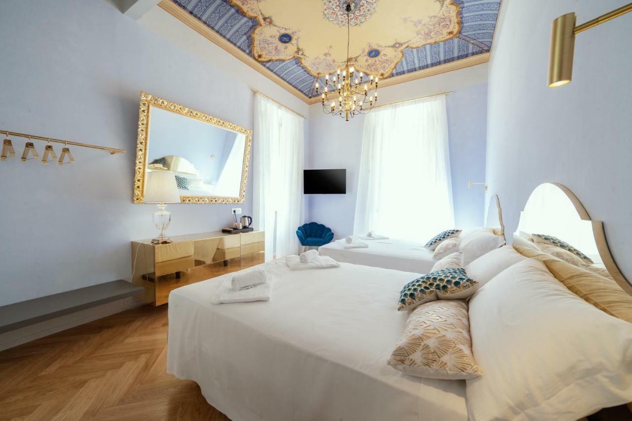 Palazzo Dei Grifoni - Luxury Suites - San Benedetto del Tronto Exterior foto