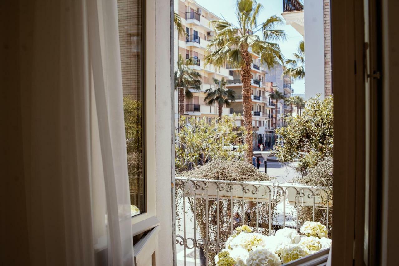 Palazzo Dei Grifoni - Luxury Suites - San Benedetto del Tronto Exterior foto